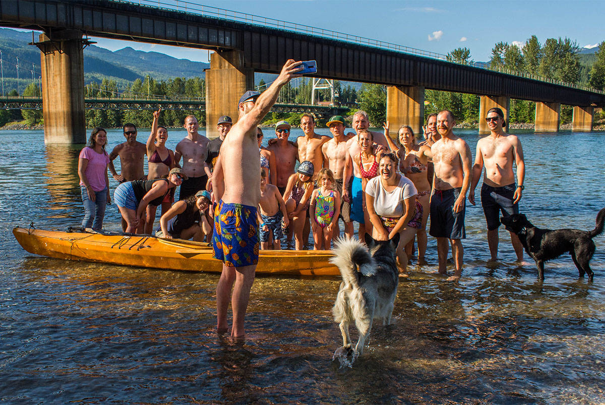 17879247_web1_Columbia-River4