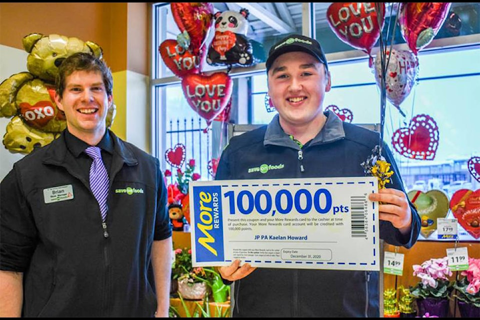 Kaelan Howard, 19, was presented with a Jim Pattison Personal Achiever Award and 100,000 points. According to the Save-On-Foods website, the award is given to staff that stand out in their commitment to service, innovation,leadership, helpfulness, and teamwork. Only a handful is given out each year across the country. (Liam Harrap/Revelstoke Review)