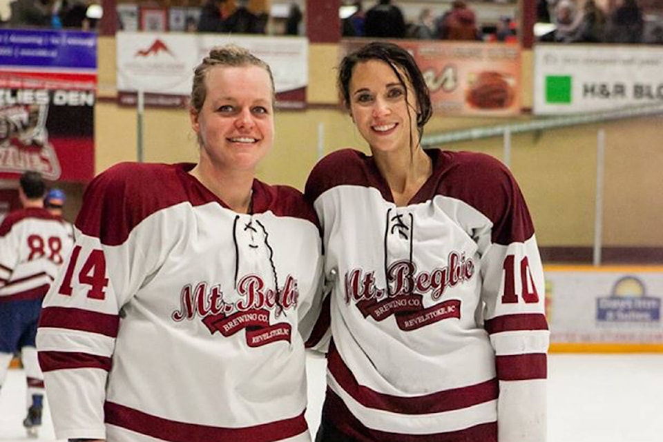 22485330_web1_copy_200827-RTR-girls-hockey_1