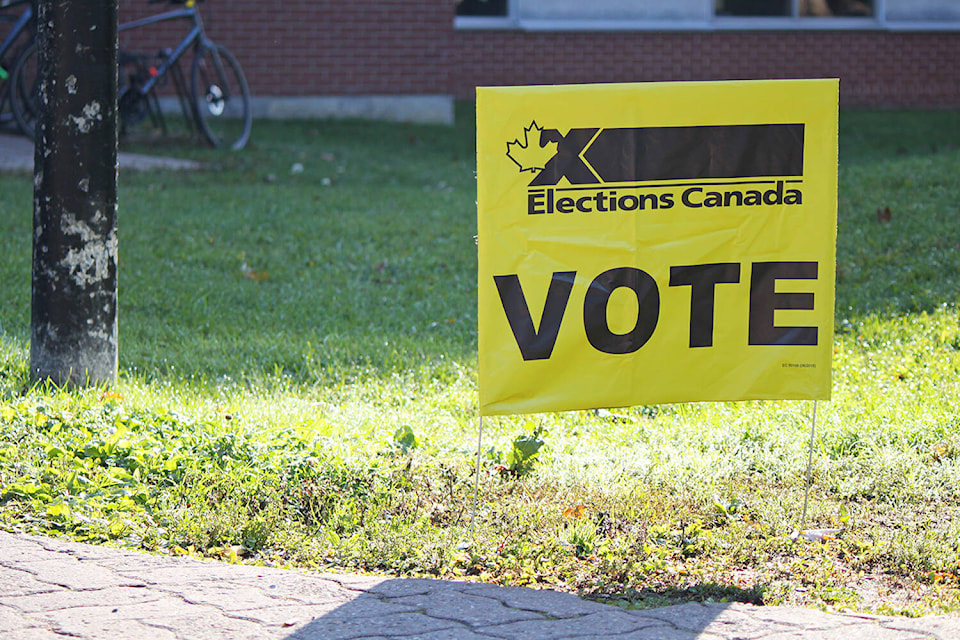 26546562_web1_210917-RDA-election-day-advancer_1