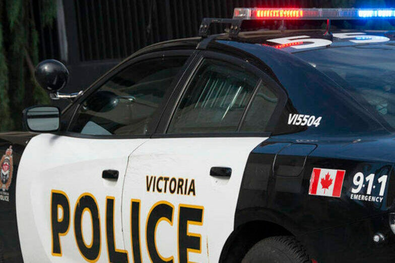 28475850_web1_vicPDcaresquimalt