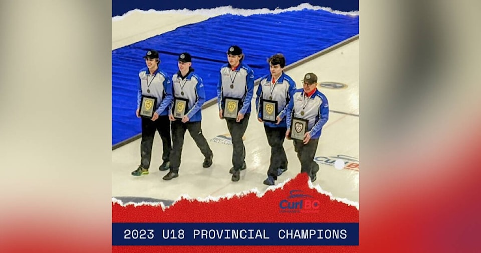 31464682_web1_230105-VMS-curling-U18-CURLING_2