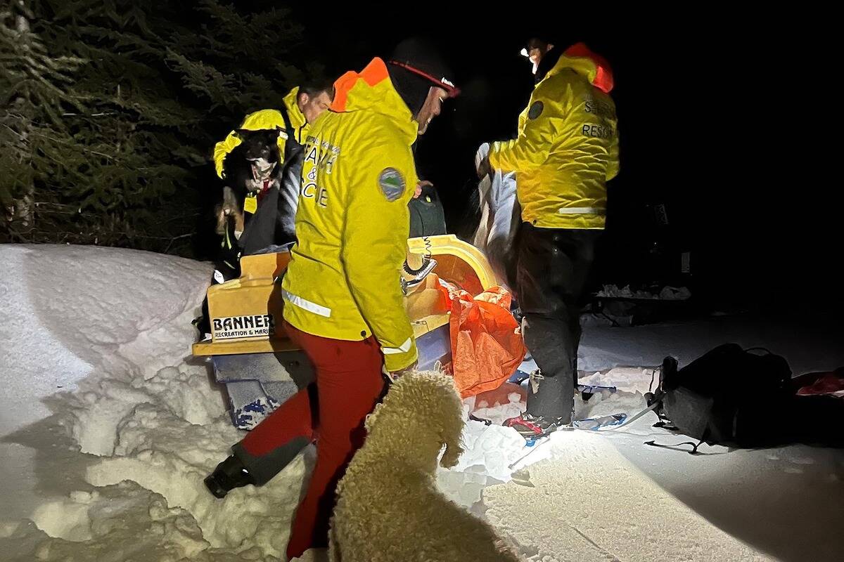 Three hikers and their dogs had to be rescued from High Rim Trail in Lake Country using a helicopter and snowmobile. (Photo/COSAR)
