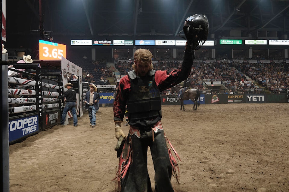 32413572_web1_220728-KCN-rodeoooo-pic_4
