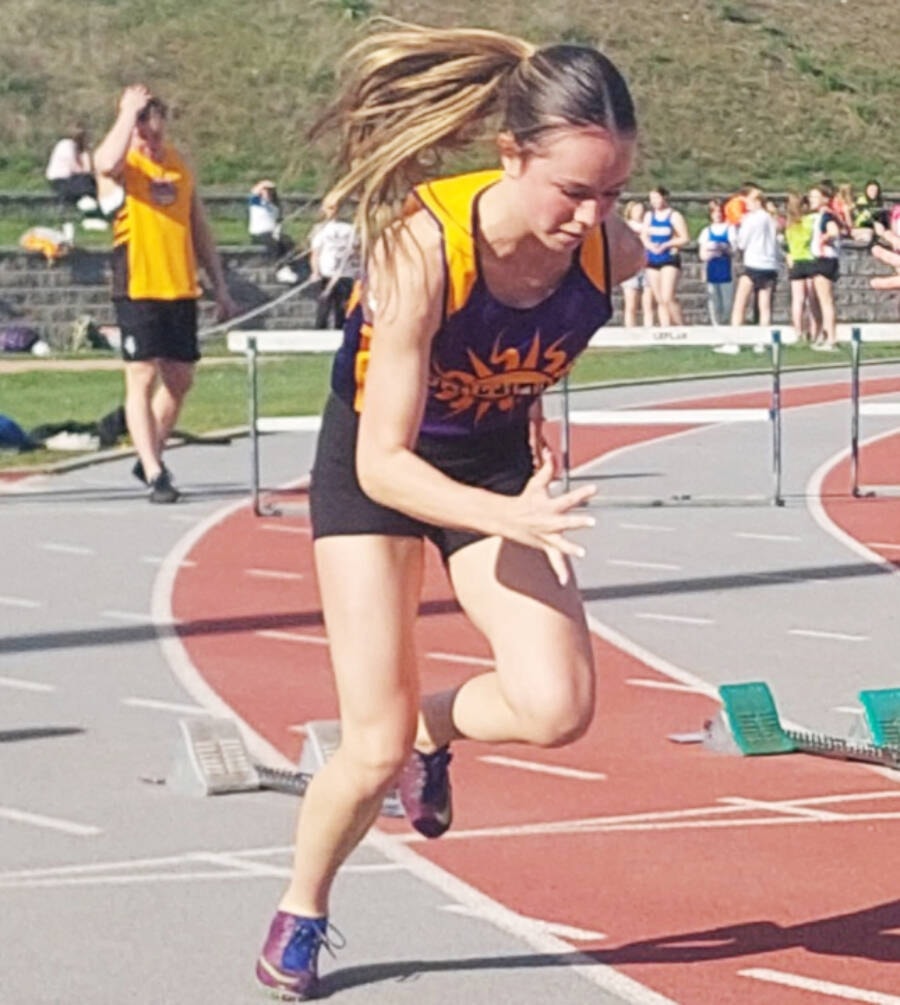 32552154_web1_230504-SUM-Track-and-field-SUMMERLAND_2