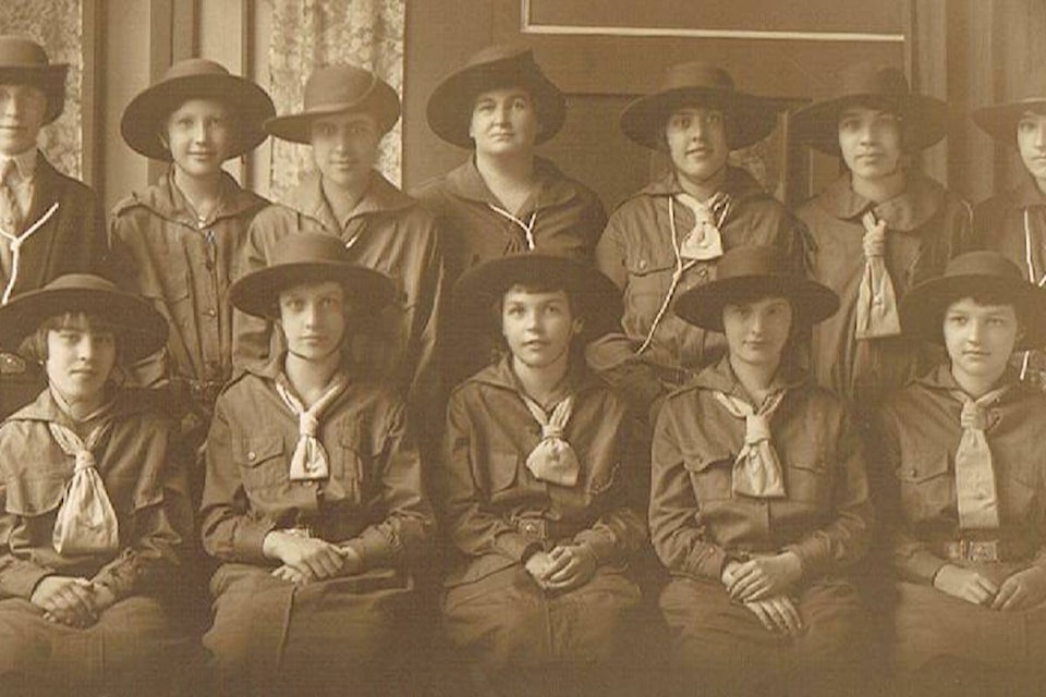 Revelstoke Girl Guides, circa 1924. (Revelstoke Museum and Archives)