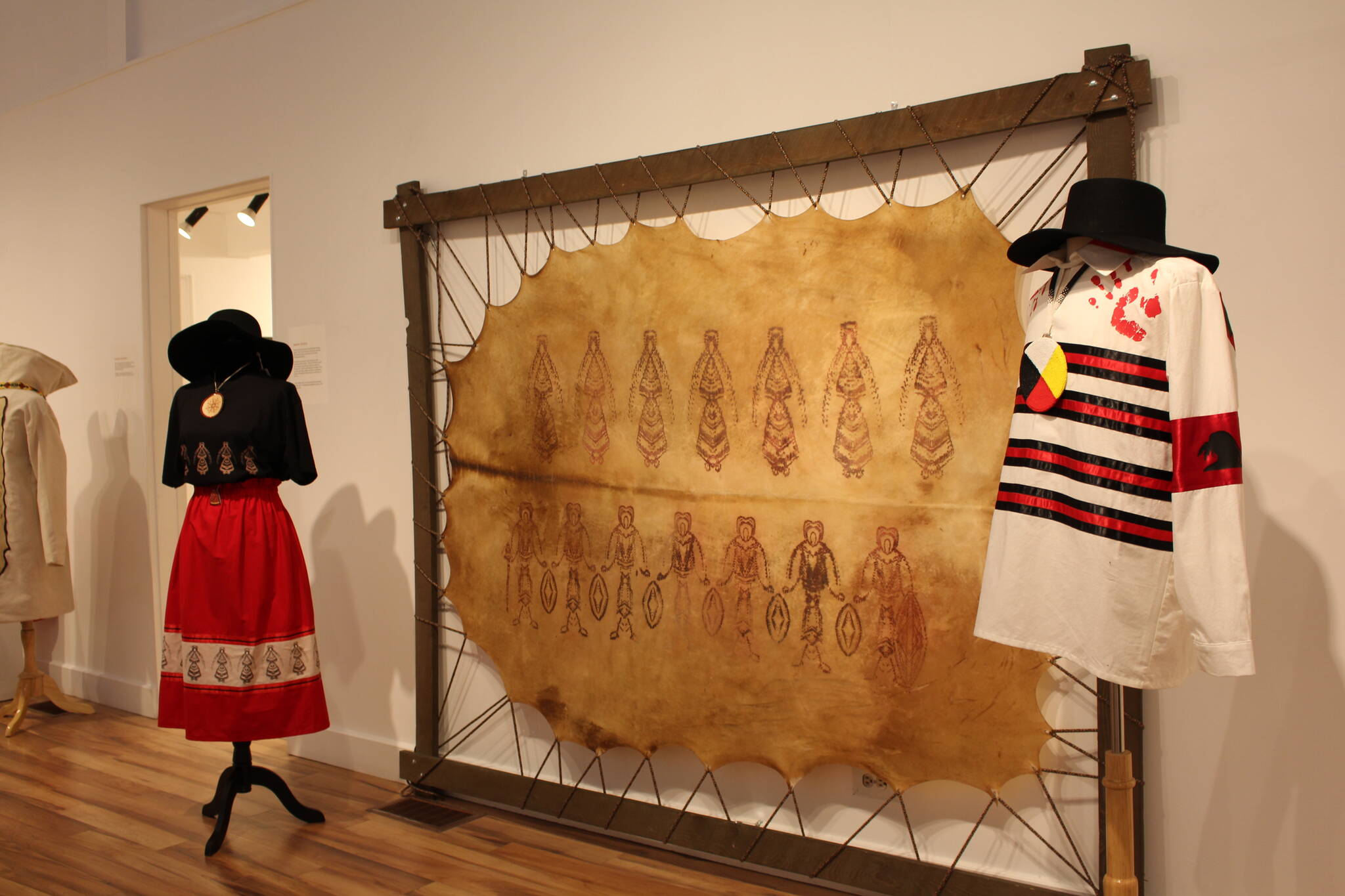 A large laser-etched hide in the Revelstoke Visual Arts Centre, by Halfmoon Woman Pat Bruderer. (Zachary Delaney/Arrow Lakes News)