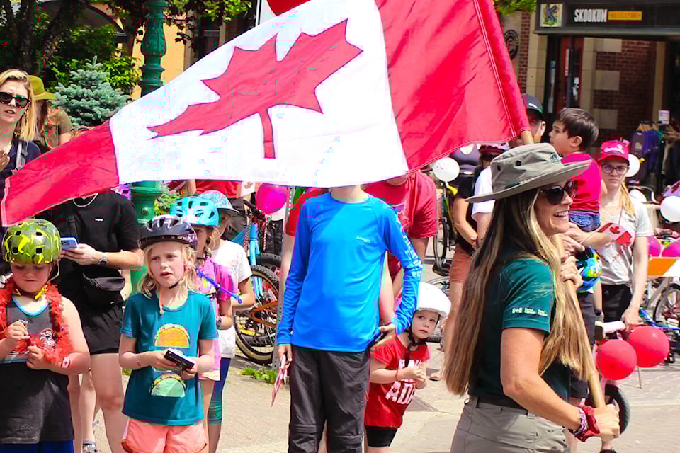 33165124_web1_220707-RTR-canada-day--pics_5