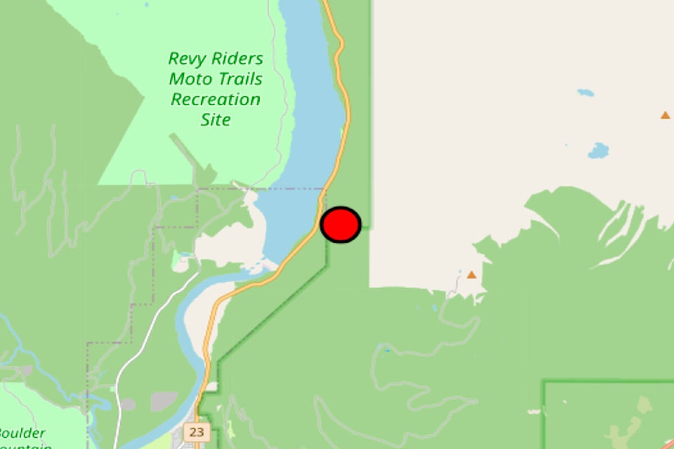 33771061_web1_230907-RTR-WILDFIRE--opic_1