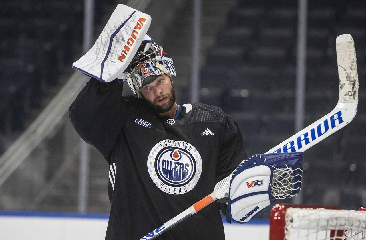 NHLers reflect on another wild summer of goalie musical chairs: 'It's crazy' - Rimbey Review