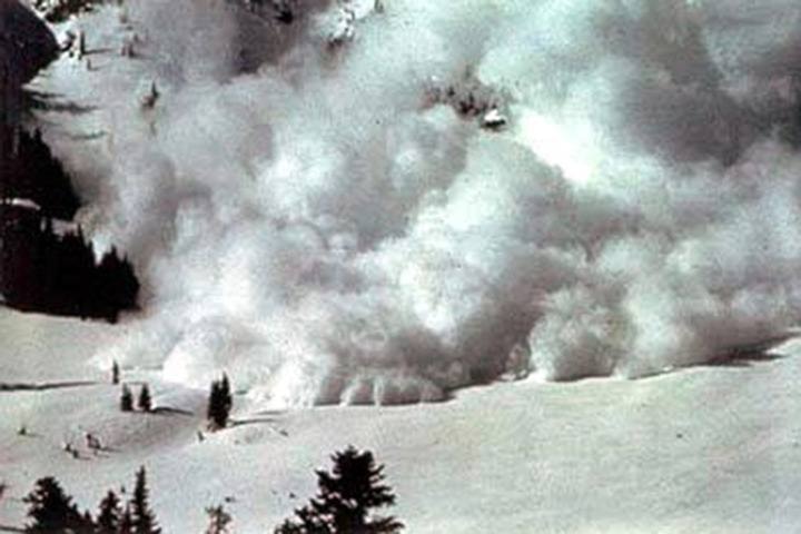 18167trailw-avalanche
