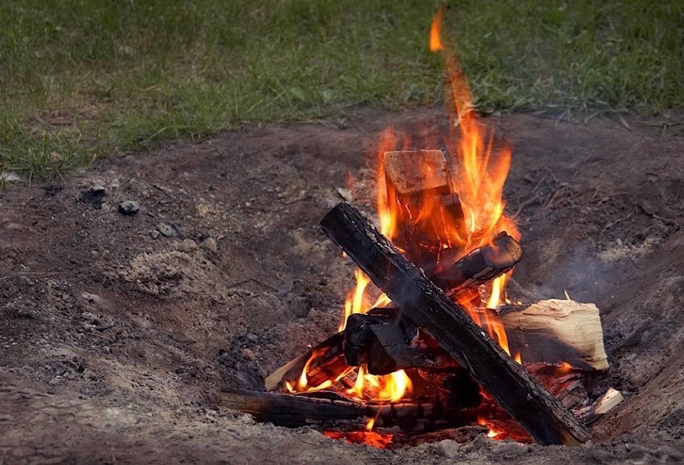 7886377_web1_copy_web1_170524-ACC-M-170524-ACC-M-Campfire-PD