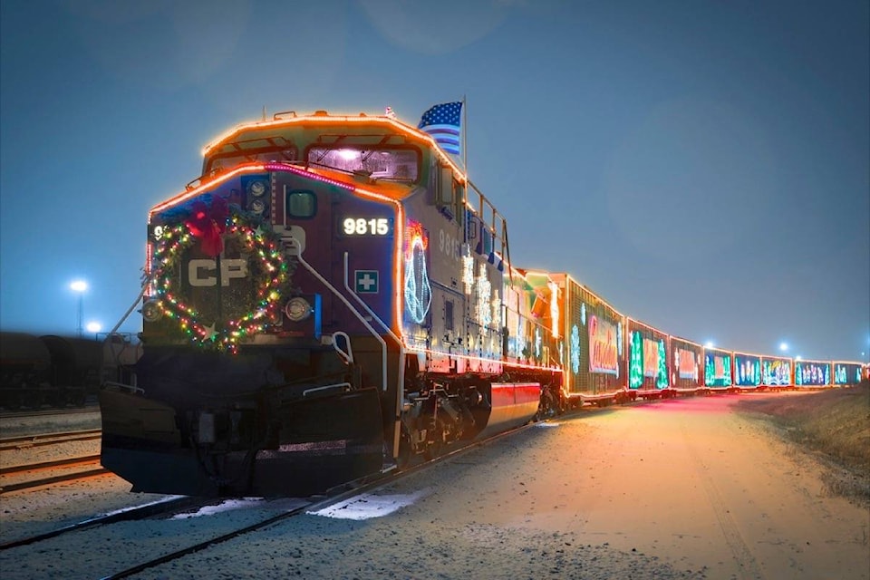 9680030_web1_171205-CAN-M-holiday-train