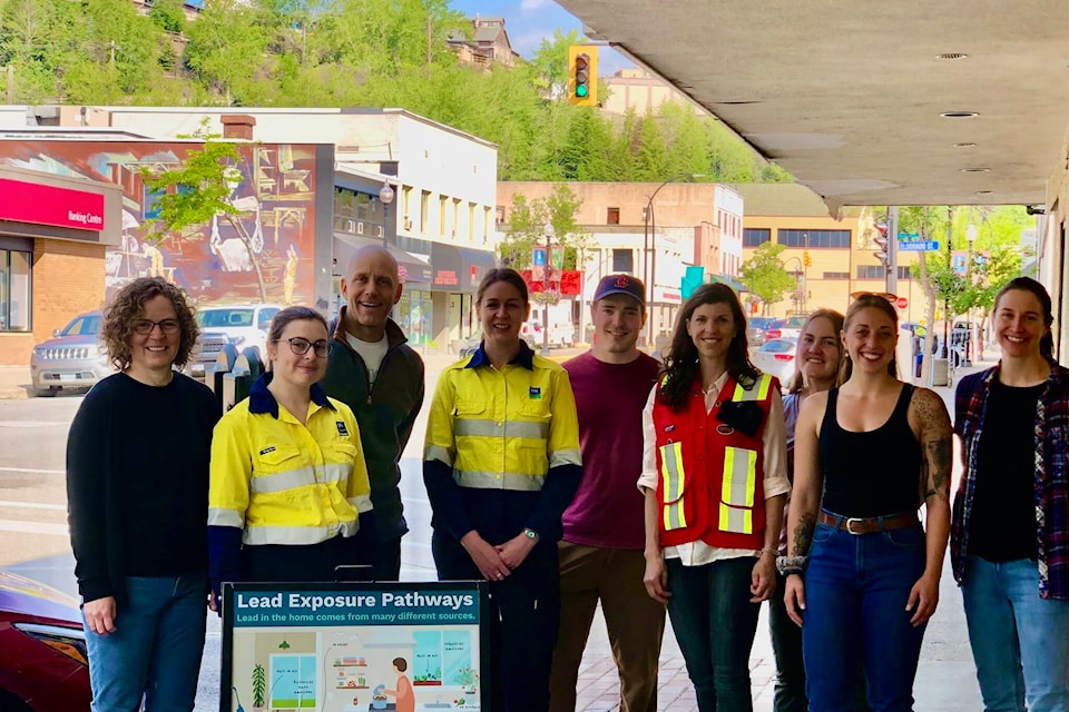 Australian guests meet the Trail team at the downtown Community Program Office located at 1319 Bay Avenue. Residents are welcome to drop-in, ask questions, and sign up for programs. Photo: THEP