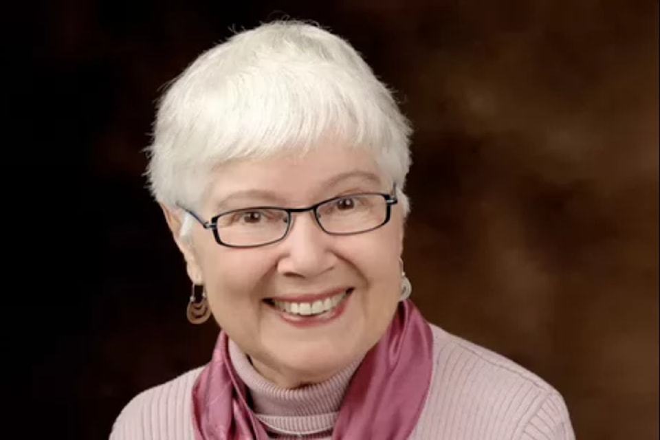 Lina de Guevara is recipient of an Honorary Doctor of Fine Arts from the University of Victoria for fall 2024.