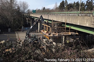Drivers will share south bridge during Highway 1 closure in Saanich