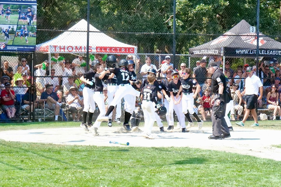 Sam Burns’ first-inning grand slam set the tone as Layritz rolled past the Prairies 16-0 to open the 2025 Canadian Little League Championship in Victoria.