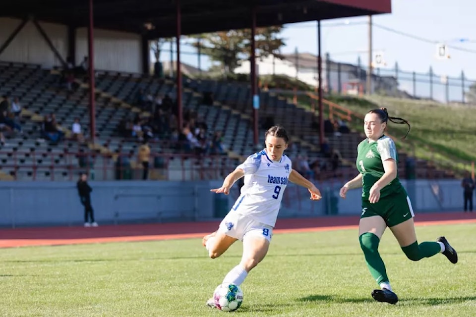 240916vikesoccer