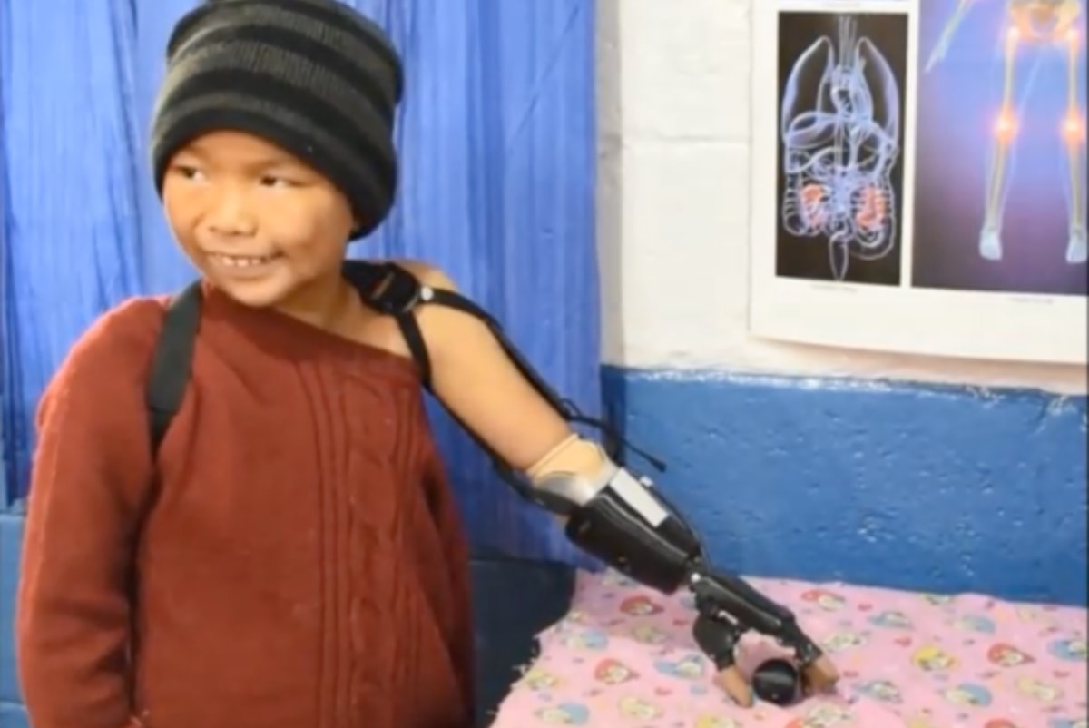 UVic to Nepal, Victoria Hand Projects returns to one of its original sites