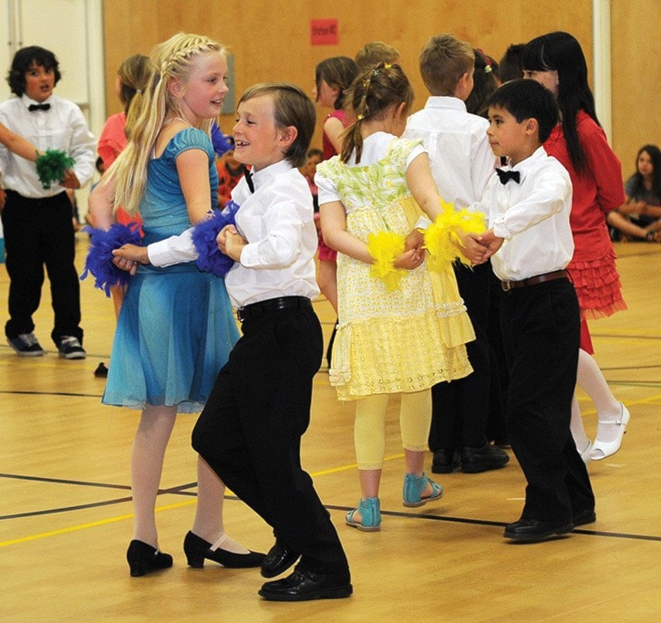 Dance at École Doncaster