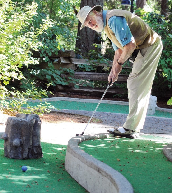 Cordova Bay mini golf