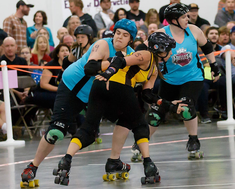 8483620_web1_RollerDerby