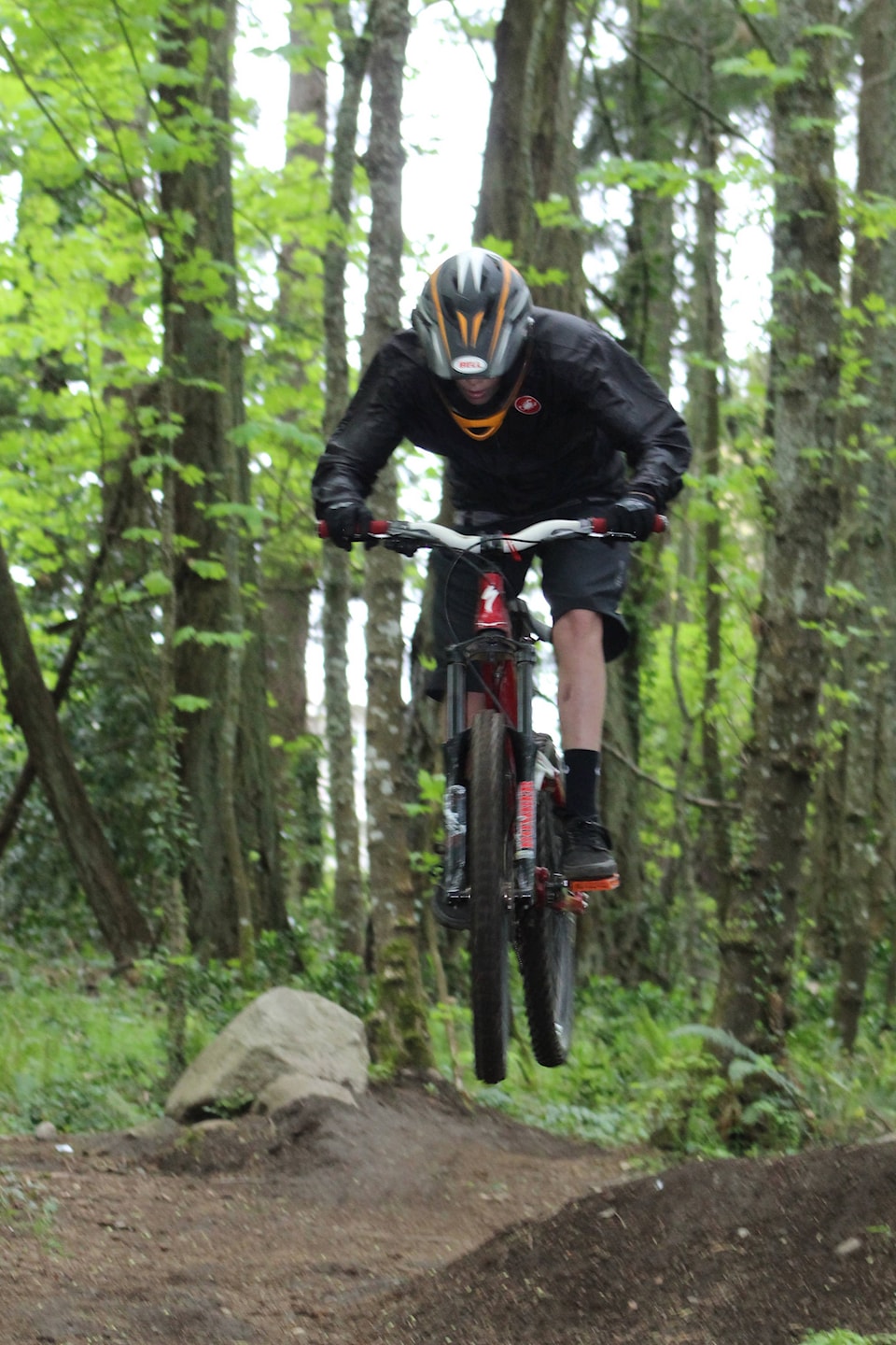 11891100_web1_mountain_bike_vertical_2