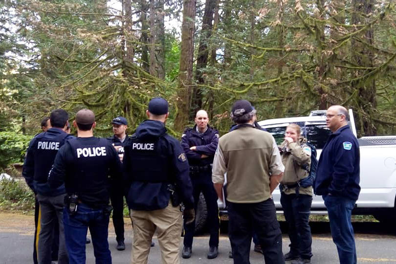 13634748_web1_180926-GNG-GoldstreamCampersPolice