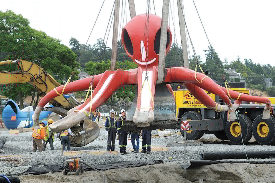 14630137_web1_SN-Gyro-Park-Octopus-1-P-July0214