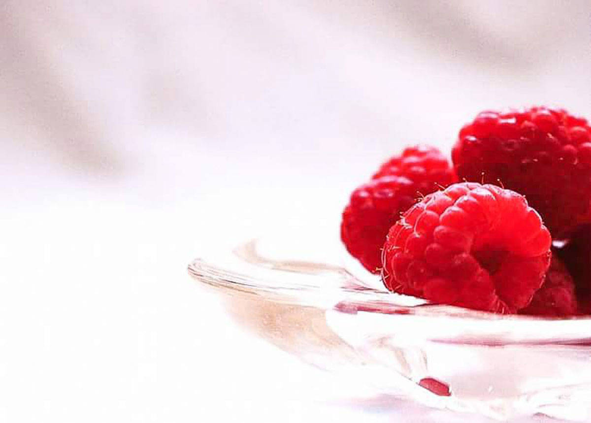 14708926_web1_FreshRaspberries_LoriGreer_Food_1252795