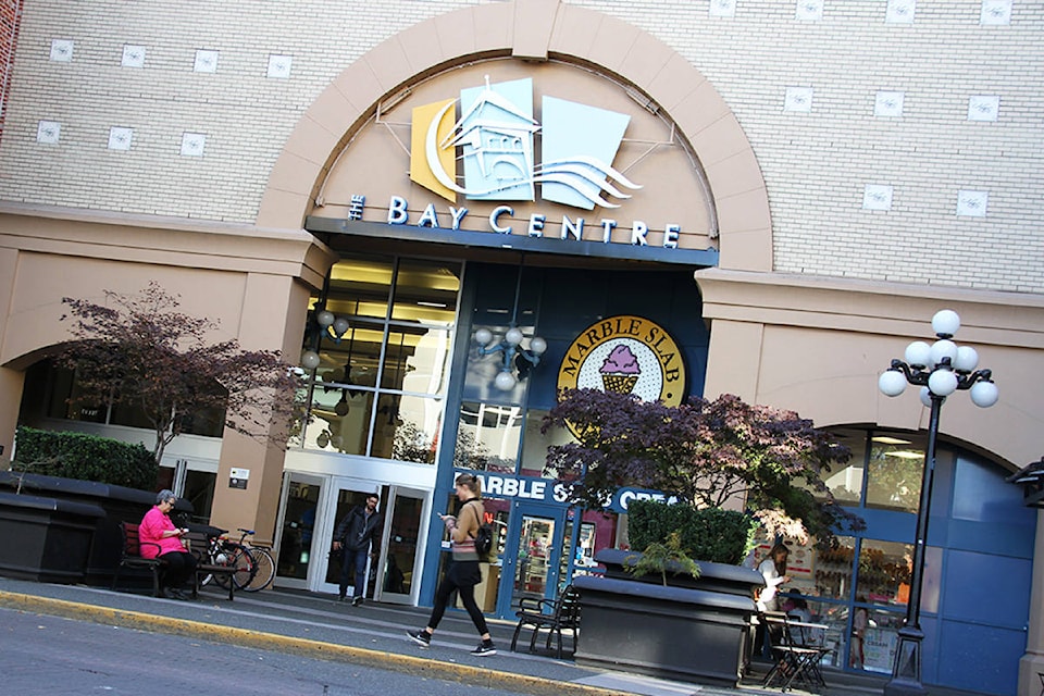 16991500_web1_VNE-BayCentre