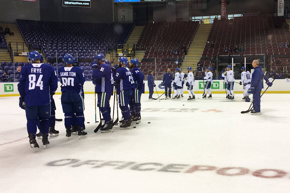 PHOTOS: Canucks players face off in scrimmage at Victoria training camp -  Greater Victoria News
