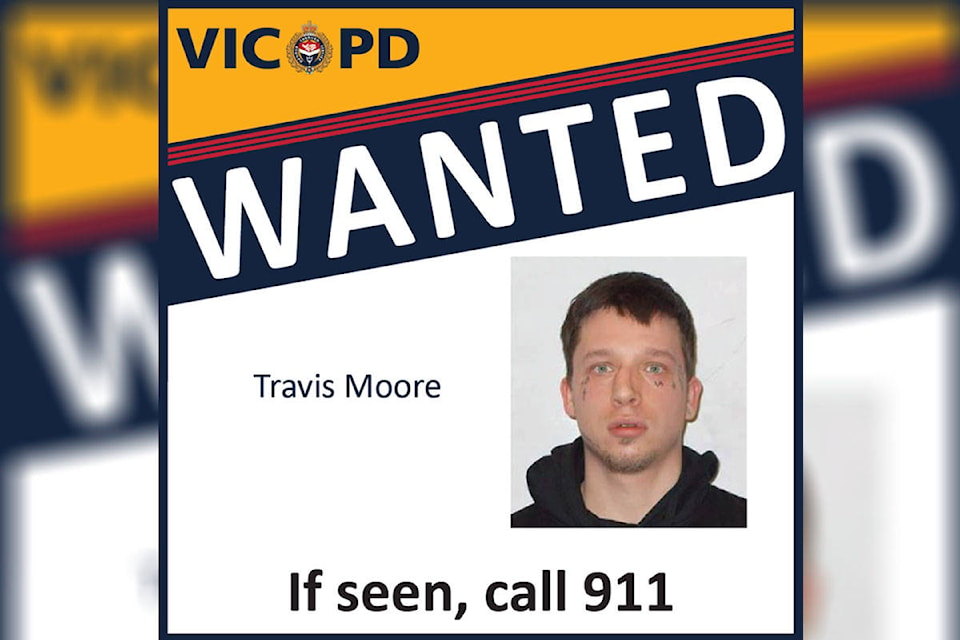 24813444_web1_210412-VNE-Wanted-Travis-Moore-_1
