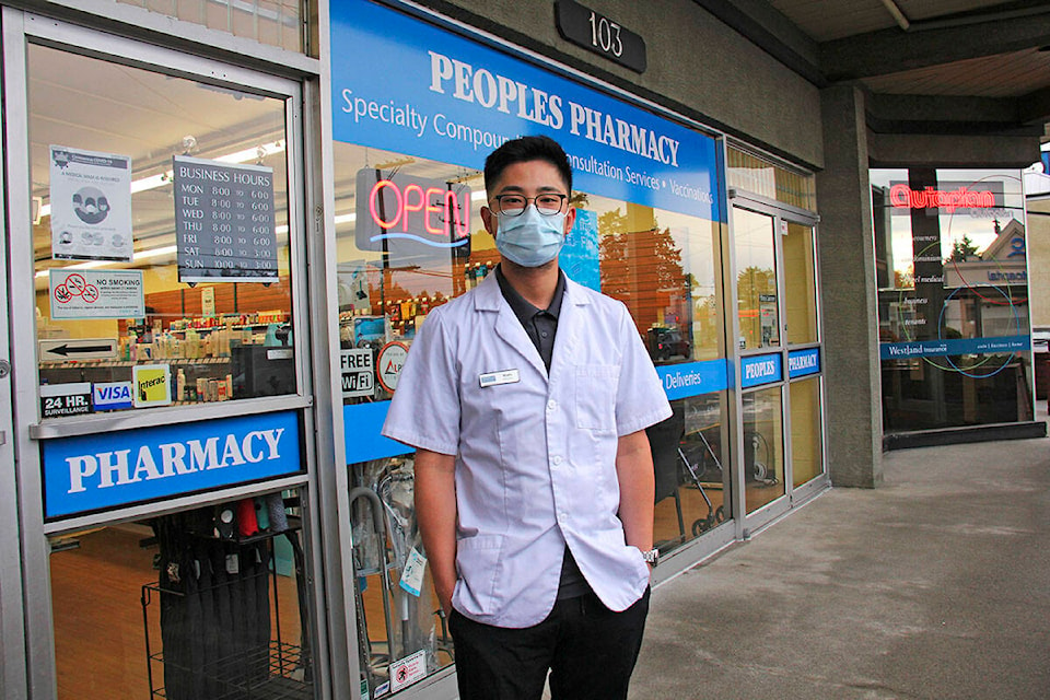 26984767_web1_211028-GNG-Colwood-Pharmacy_1