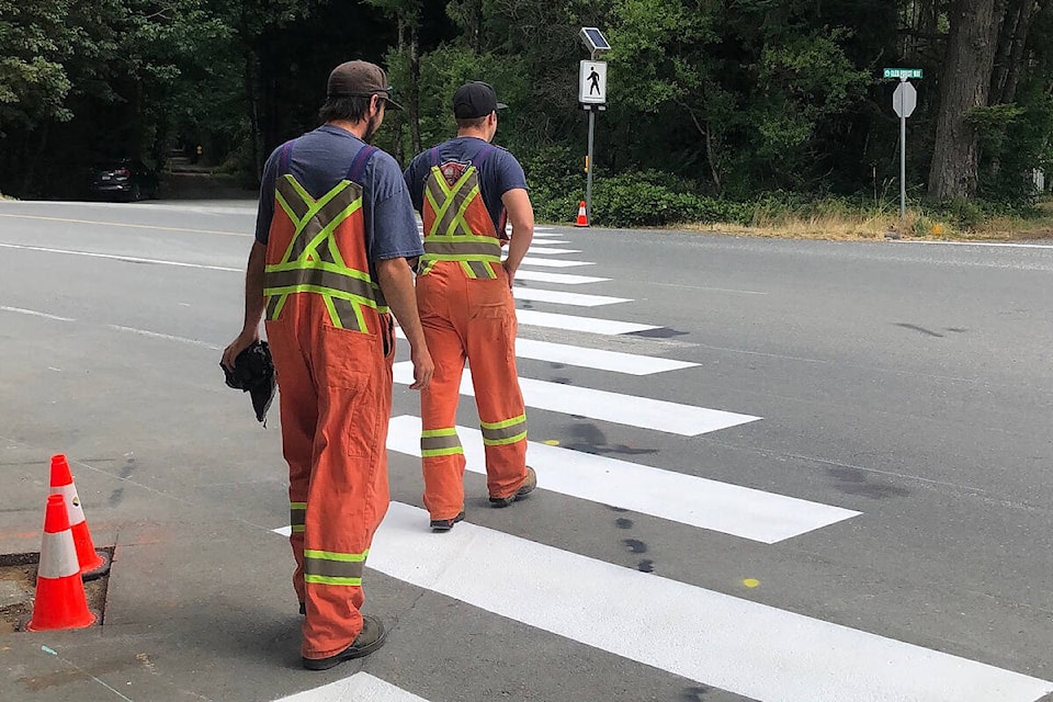 30799584_web1_221024-GNG-Metchosin-crosswalk-crosswalk_1