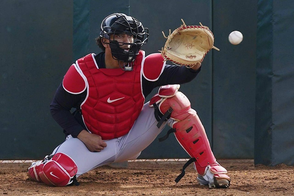 MLB catchers wary of looming robo umps amid rules changes - Saanich News