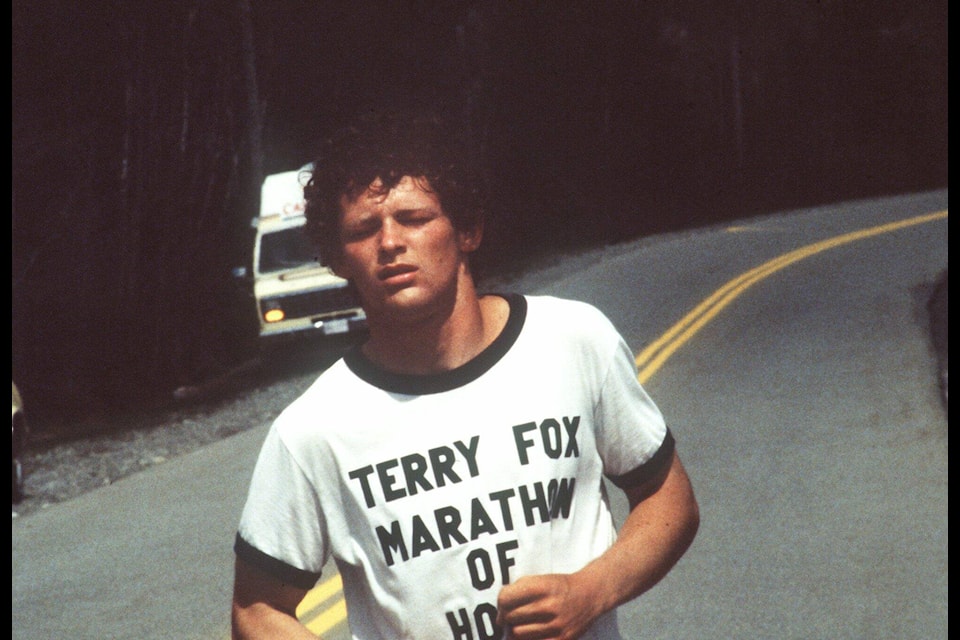 Runner Terry Fox continues his Marathon of Hope run across Canada, 1980. (CP)