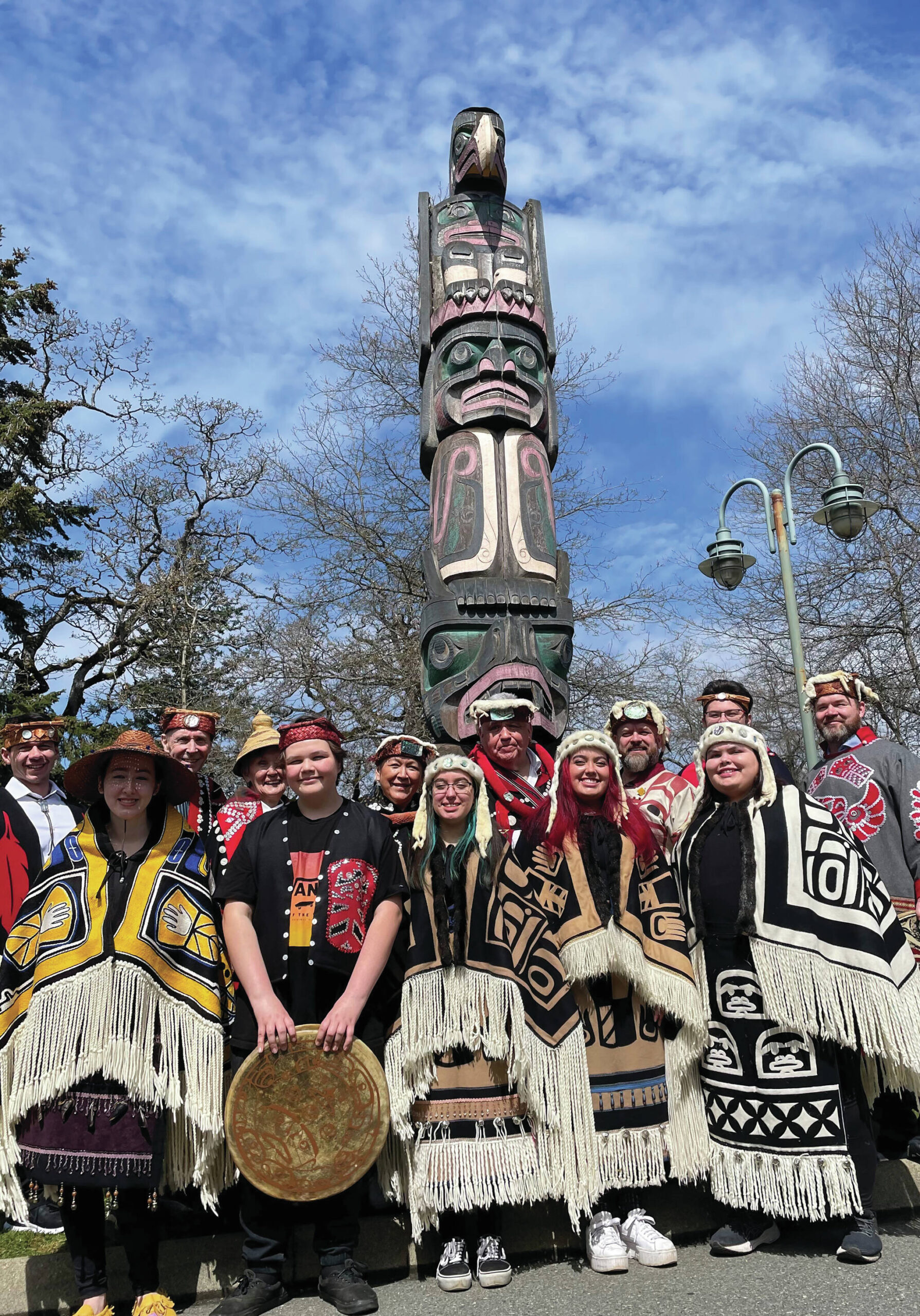Saanich care home re-dedicates front entrance totem pole two decades later  - Saanich News