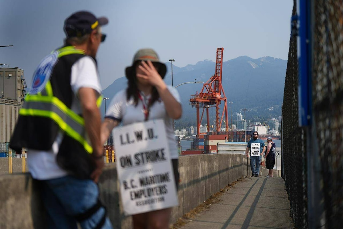 Exporters want law to limit future disruptions as B.C. port strike continues