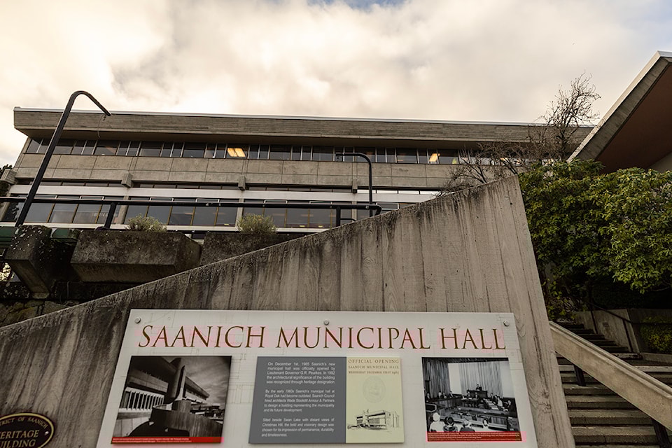 250106-sne-saanich-municipal-hall-arnold-lim-003