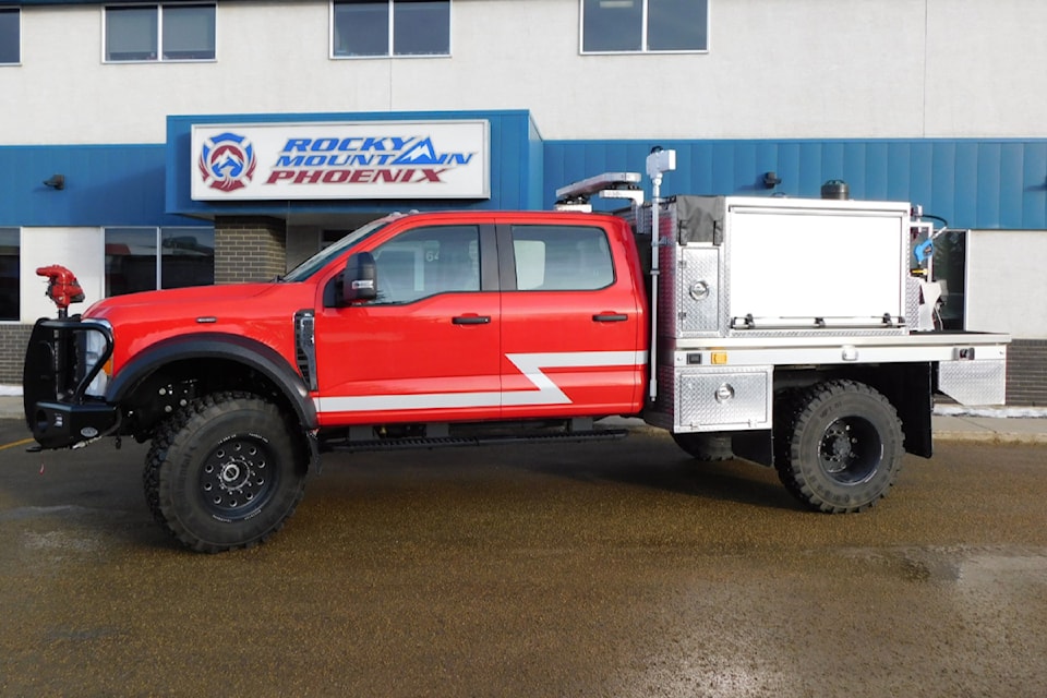 240704-saa-rocky-mountain-phoenix-fire-truck