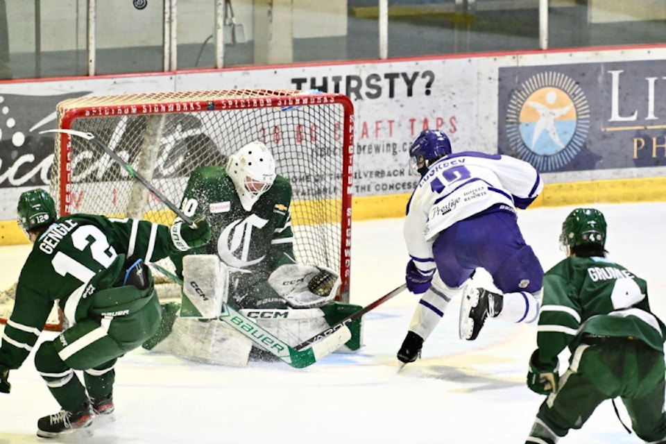 250410-saa-silverbacks-1st-playoff