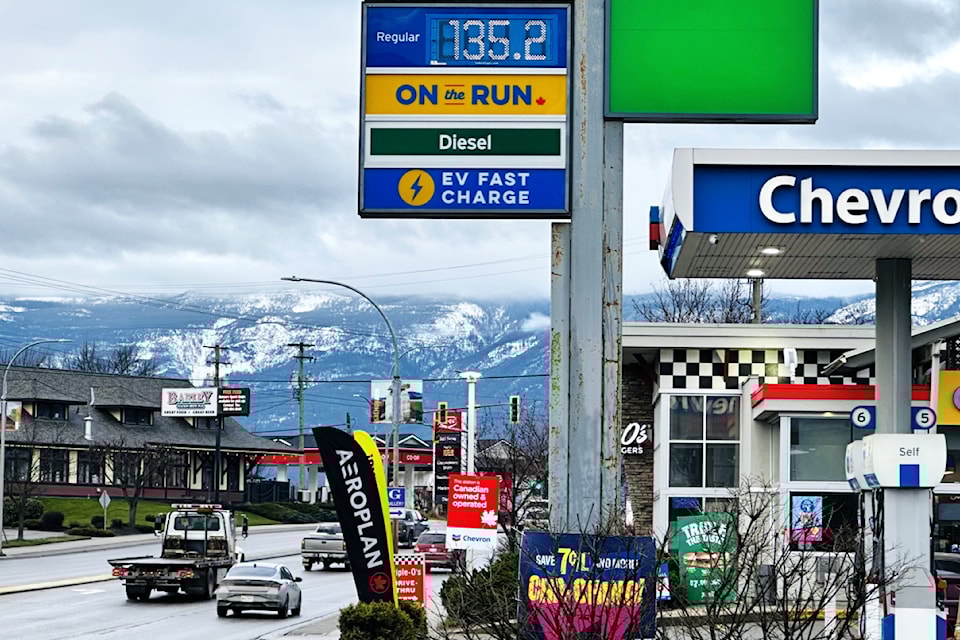 250303-saa-gas-price-drop-carbon