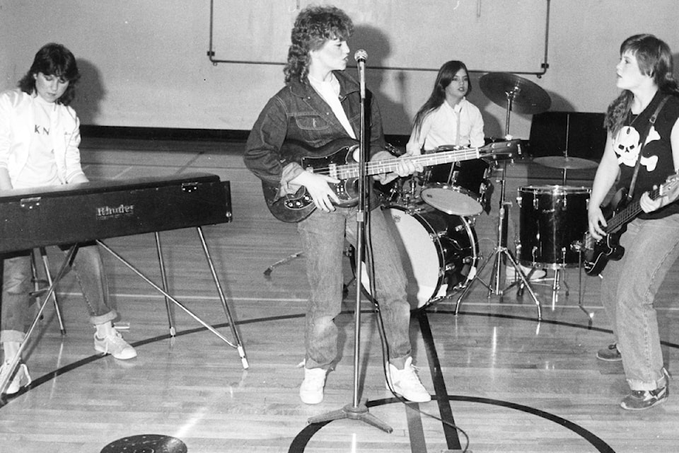 250321-saa-history-air-band-students