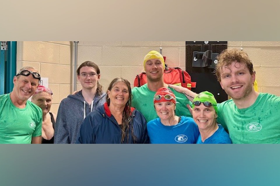 250508-saa-masters-swimmers