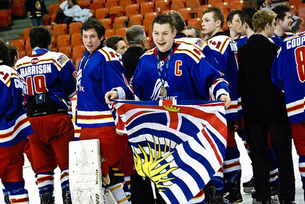 Lazar lights up home ice