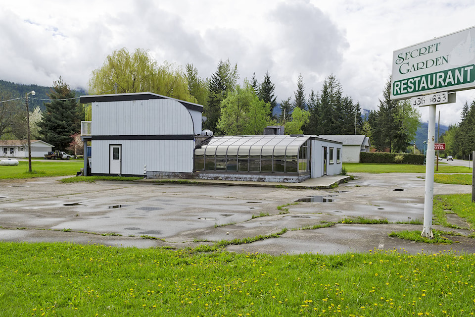 web1_170517-EVN-Sicamous-downtown-redevelopment-col