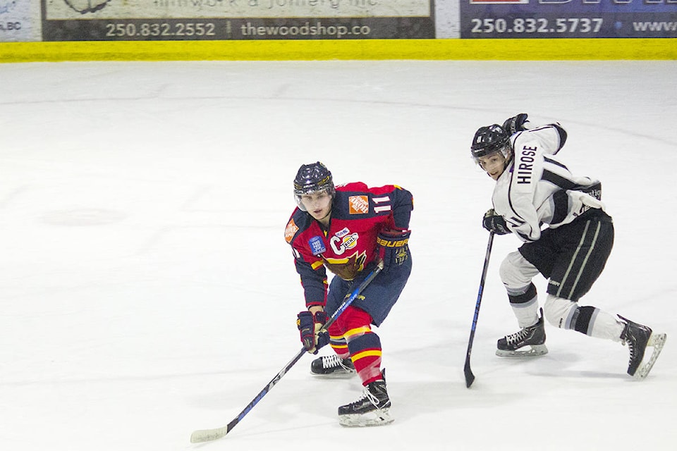 10909725_web1_180306-SAA-Silverbacks-v-Vipers2web