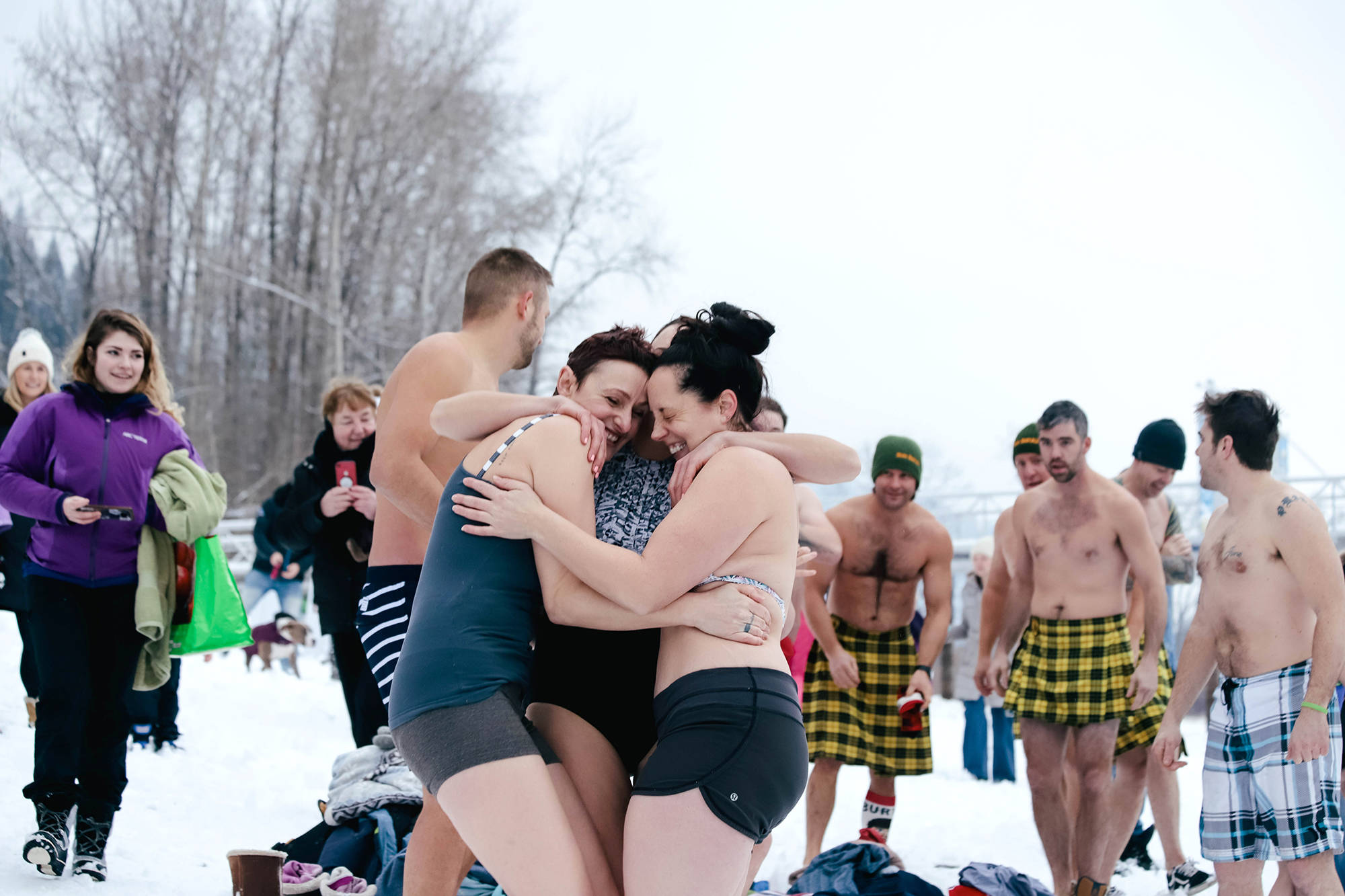 15592544_web1_190222-SAA-Polar-Bear-Swim_0025