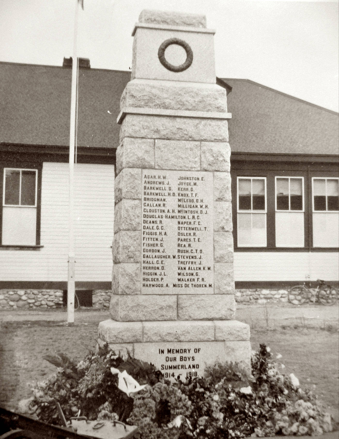 16586917_web1_190502-SUM-Historic-cenotaph_2